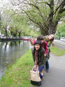 550444_10150986700113205_1320948309_n